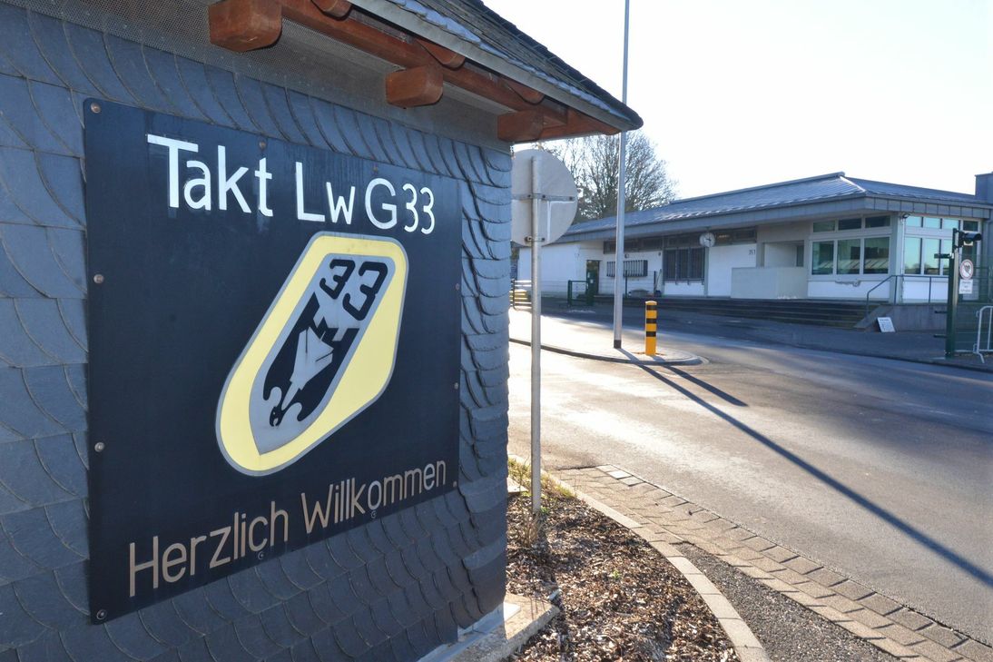 Auf dem Bundeswehrstandort Büchel sollen rund 20 US-Atomwaffen lagern. Ein Friedensforscher der Universität Tübingen sieht darin eine enorme Gefahr. "Büchel sitzt auf einem Pulverfass", so Dr. Thomas Nielebock. Foto: Zender