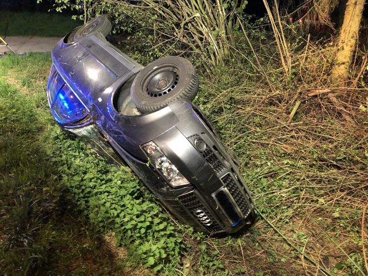 Der 23-jährige Fahrer dieses Audi zog sich bei dem Crash schwere Kopfverletzungen zu.