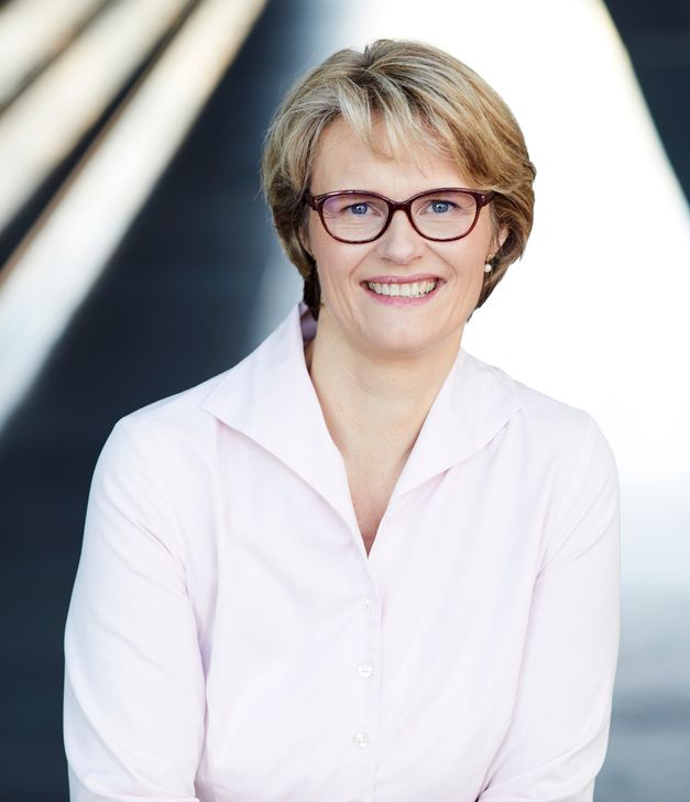 mit der Bundesbildungsministerin Anja Karliczek (Foto: Laurence Chaperon).