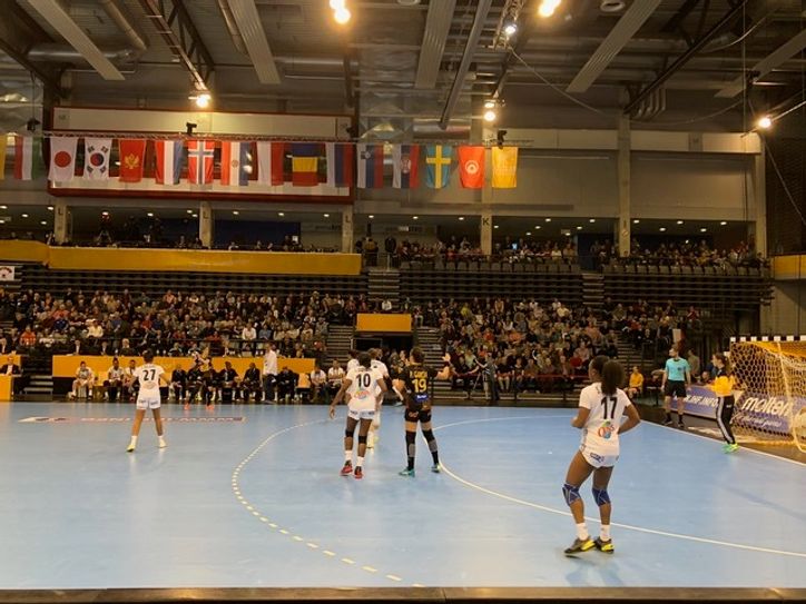 Vierter Spieltag der Frauen-Handball-WM in Trier. Foto: Anton