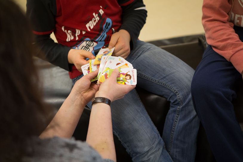 Brauchen Sie Spiel- oder Beschäftigungsideen für Zuhause? Foto: FBS