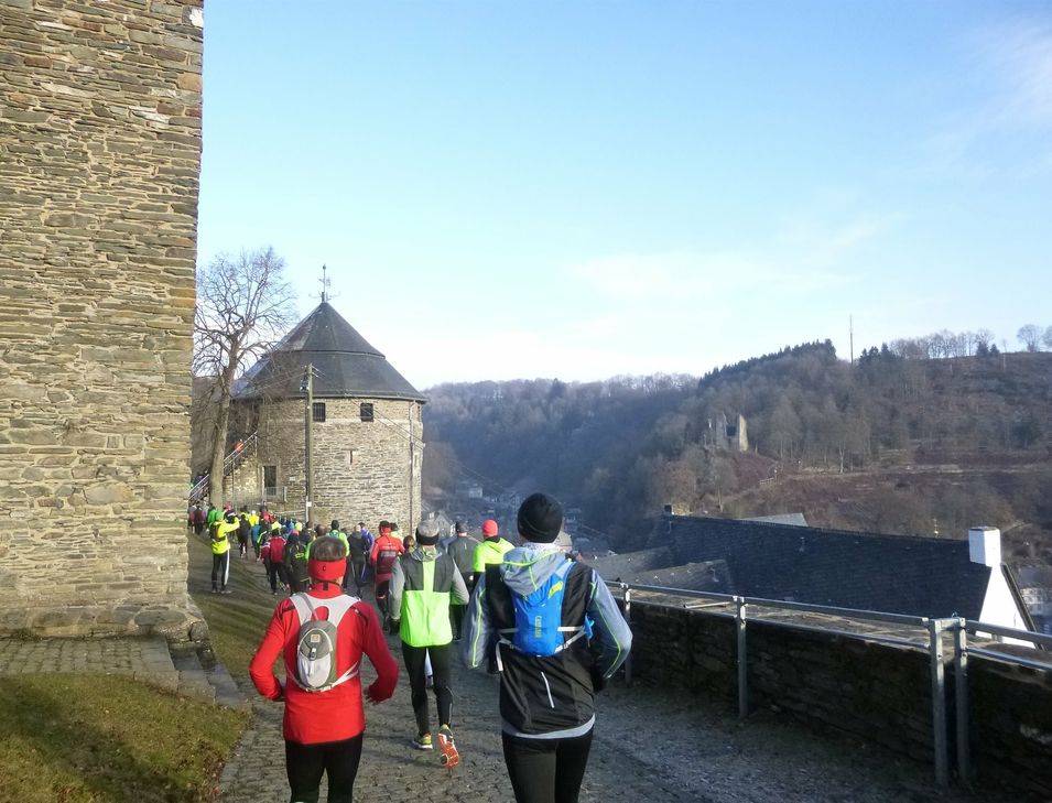 17 Kilometer lang über unzählige Treppen geht es rauf und runter in und um die Altstadt.