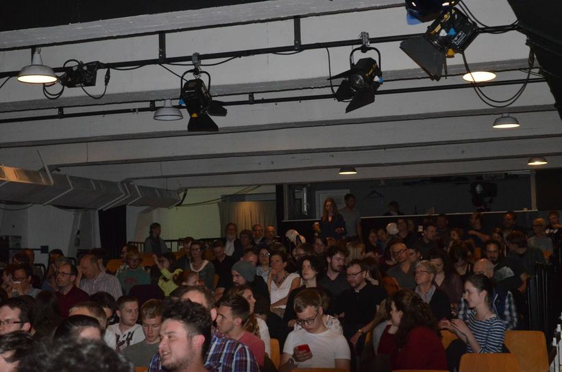 Die Show in der Tufa war restlos ausverkauft. Foto: Pees