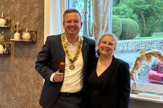 Alexander von Meyzinski und Barbara Albers.