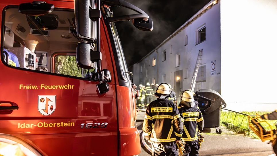 Brand eines Mehrfamilienhauses in Idar-Oberstein
