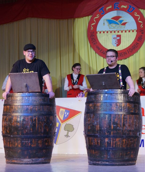 "Die Äppelcher" alias Tristan Thul (links) und Marius Thul. Foto: Verein