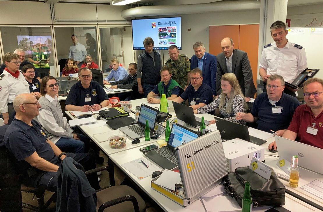 Arbeit in der technischen Einsatzleitung.