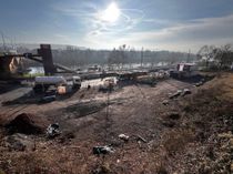 Das ehemalige "Autohaus-Buschmann"-Gelände am Haltepunkt Pallien. Dahinter die Bonner Straße.