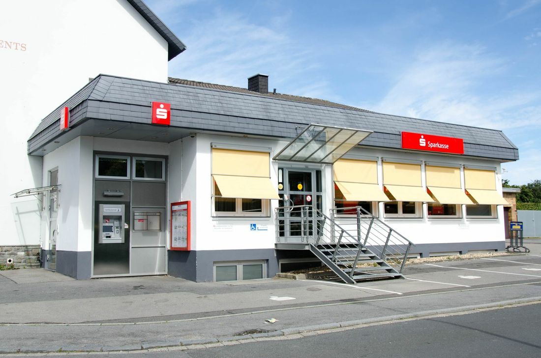 Die Sparkasse Aachen wird in Imgenbroich noch bis 2020 auf der Ecke Trierer Straße / Am Weiher ansässig sein. Dann geht es in einen Neubau, von wo aus auch die Kunden aus Konzen und Mützenich betreut werden.