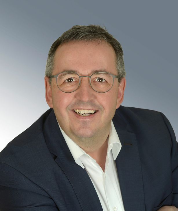 Frank Koch (CDU) soll am 3. Juli 2022 für das Amt des Bürgermeisters der VG Zell kandidieren.