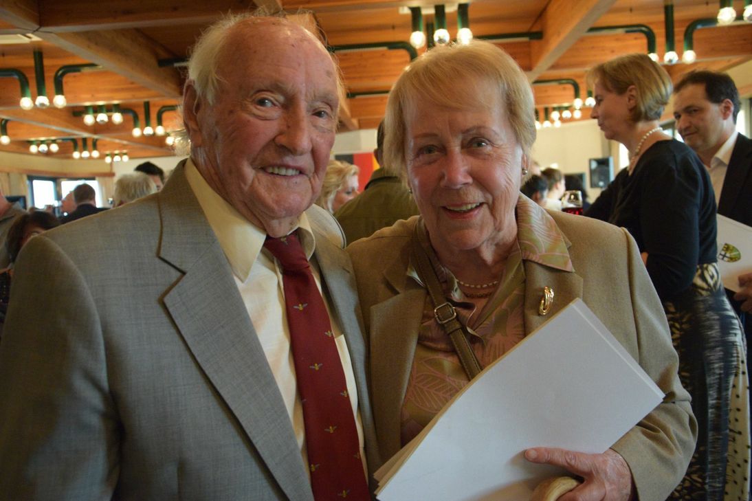 Bruce und Vera Venour wurden im hohen Alter Deutsche.