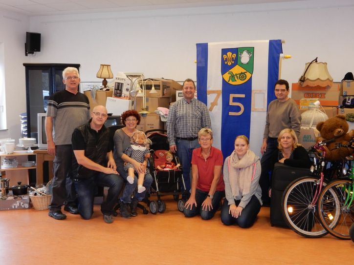 Das Orga-Team (von links): Dieter Becker, Walter Fuhrmann, Marlene Schmitt, Ortsbürgermeister Johannes Hammes, Hedwig Becker, Melina Fuhrmann, Elmar Münster und Anita Fuhrmann.