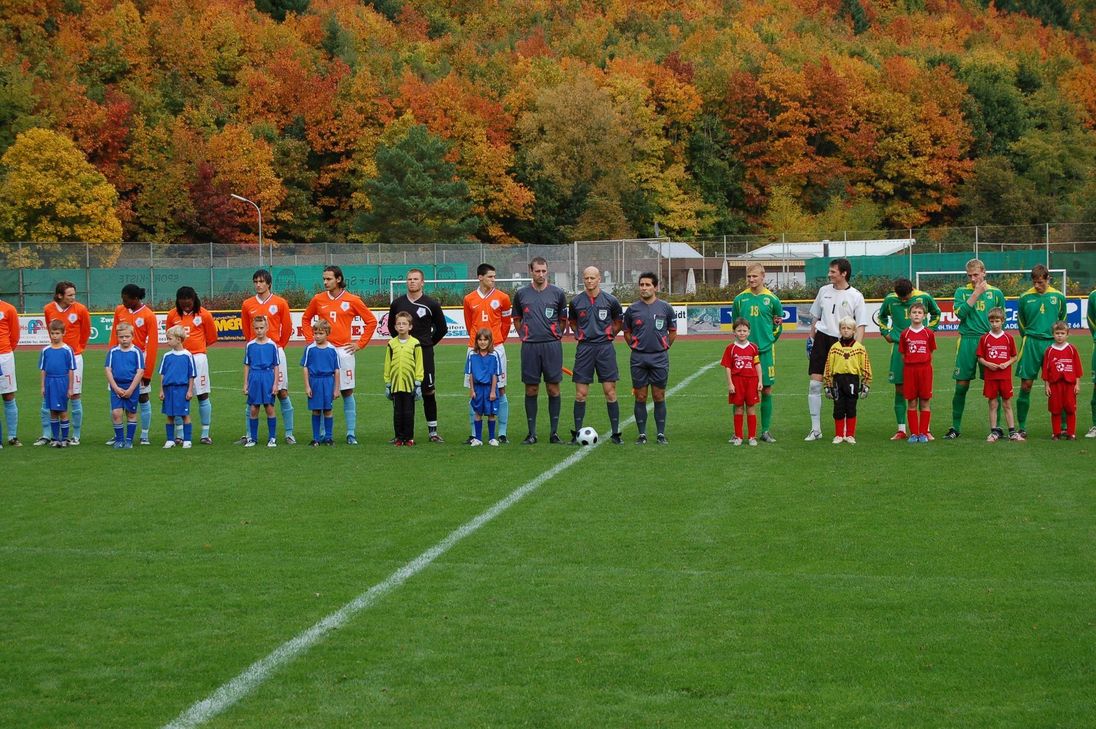 Rückblick: Am 9. Oktober 2008 gab es im Saar-Mosel-Stadion das U19-Länderspiel zwischen den Niederlanden und Litauen (Endstand: 4:1)Foto: Archiv/Arens
