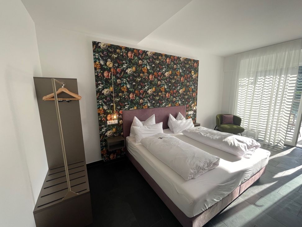 Alle Zimmer verfügen über Moselblick.