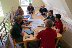 Die gemeinsame Besprechung verlief in einem zwar entspannten, dennoch aber konzentrierten und konstruktiven Rahmen ab. Ein Nachfolgetermin wurde vereinbart.