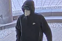 Dieser Mann wird gesucht.