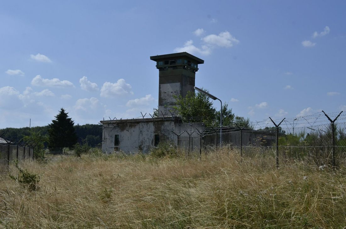 Das "Wahrzeichen" des Lost Place bei Blankenheim.