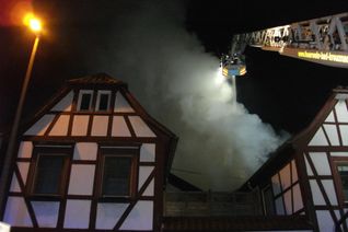 Fotos: Feuerwehr / DRK