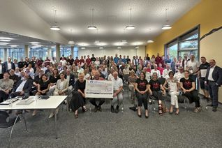 Vertreter von über 60 Vereinen aus den Landkreisen Cochem-Zell und Bernkastel-Wittlich bei der Ehrung der Siegervereine. Stiftung der Vereinigten Volksbank Raiffeisenbank eG ehrte be-sonderes Engagement in der Corona-Zeit.