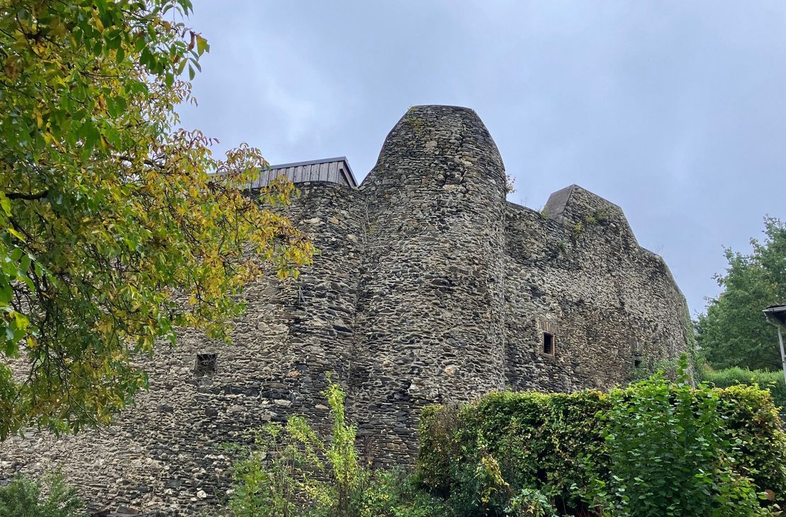 Burgruine Hunolstein bei Morbach.