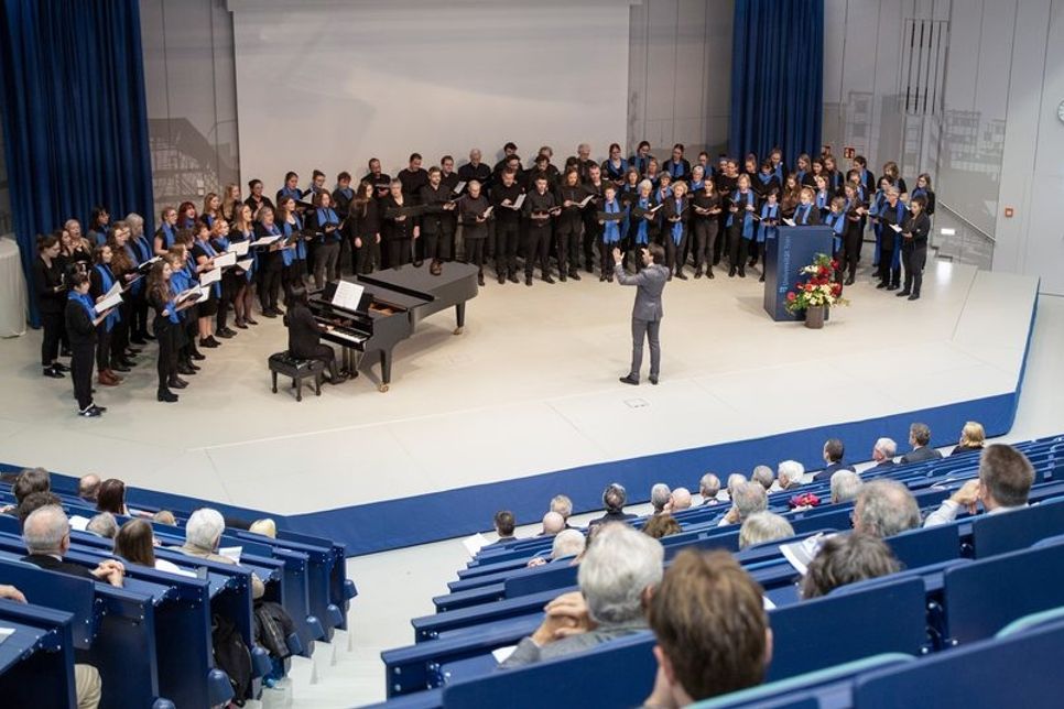 Beide Konzerte des Collegium musicum zum Jubiläum der Universität Trier finden im Audimax statt. Foto: Uni Trier