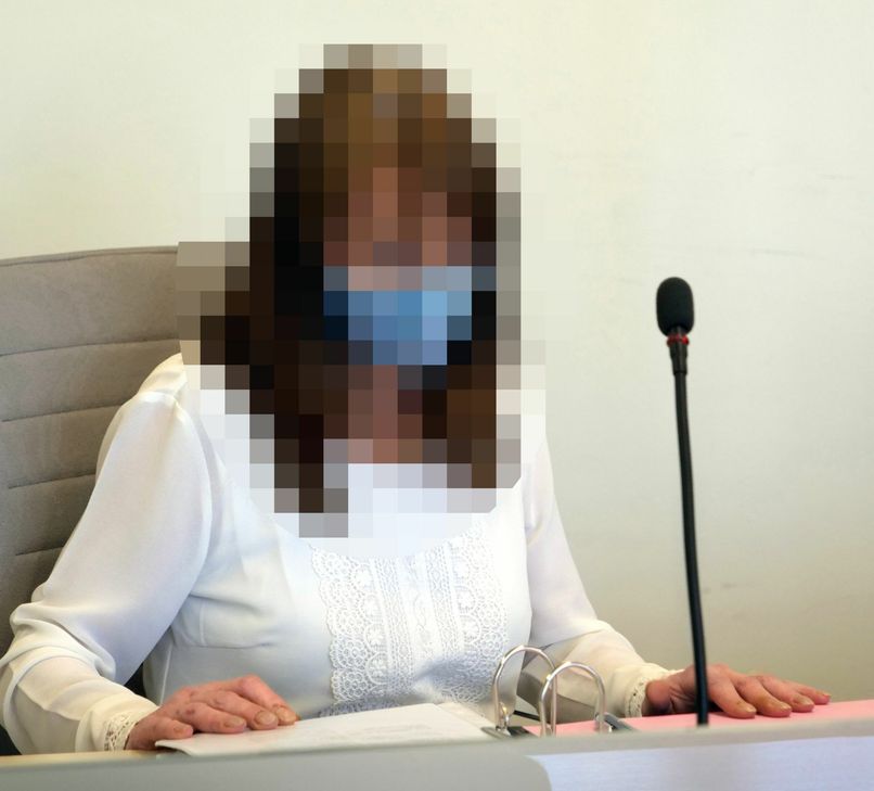 Wegen fahrlässiger Tötung in einem Fall sowie fahrlässiger Körperverletzung in zwei Fällen verurteilt: die 54 Jahre alte Frau aus Heimbach.