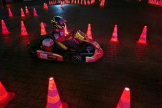 Mehr als 90 Teilnehmer waren bei der dritten Auflage des stimmungsvollen Nachtrennens dabei.