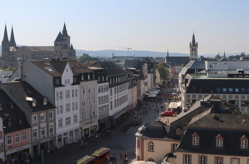 Der Stadtrat hat den Haushalt für kommendes Jahr beschlossen. Dabei geht es um ein Volumen von knapp 613 Millionen Euro.