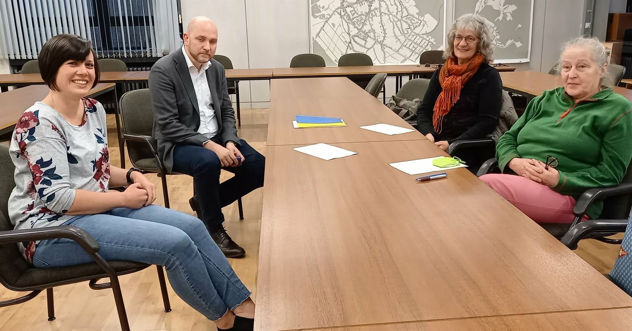 Roetgen sucht dringend Unterkünfte für ukrainische Flüchtlinge. Einen Aufruf starten (v.l. Corinna Schreiber, Jorma Klauss, Ingrid Karst-Feilen und Maria Feige.