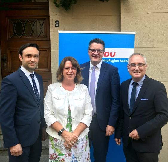 Der CDU-Kreisvorstand kürte Stolbergs Bürgemeister zum Kandidaten für die Nachfolge von Helumt Etschenberg.