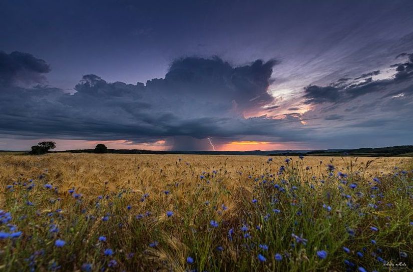 Spannende Wetterlagen faszinieren das Eifelwetter-Team um Bodo Friedrich. Am Samstag, 6. Juli, informieren sie Interessierte im Druckereimuseum Weiss. Foto: Andy Holz