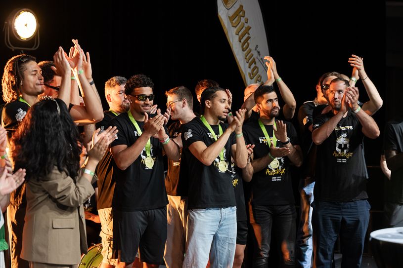 In der Kategorie „Team des Jahres“ schnappten sich die Gladiators Trier den Sieg mit 24,4 Prozent den Sieg.