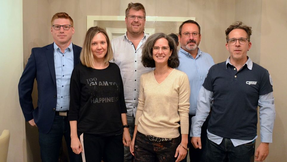 Der "alte" Vorstand leitet den Konz Stadtmarketing-Verein ab sofort kommissarisch, v.l.: Simon Schmekies, Christiane Anschütz-Baltes, Stephan Holbach, Sabine Bast, Rudolf Oeffling und Christian Schlegel.