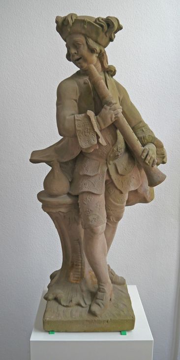 Figur "Fagottist", Sandstein, um 1760. Foto: Stadtmuseum Simeonstift Trier