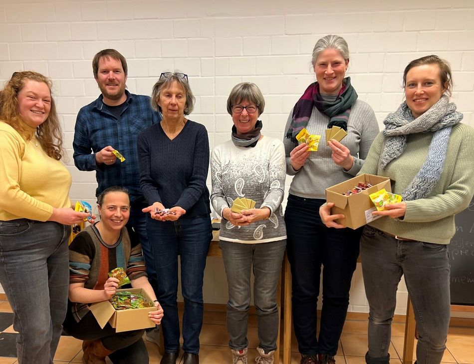 Fairtrade-Engagierte sorgen für faire Kamelle.