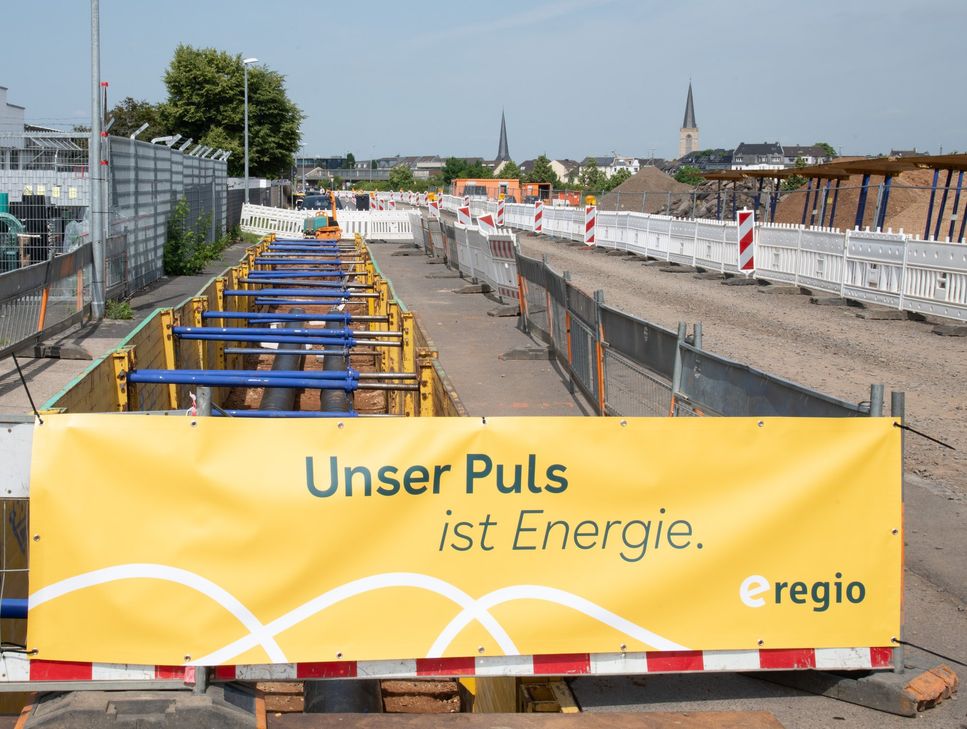 In Euskirchen hat der Ausbau des Fernwärmenetzes begonnen.