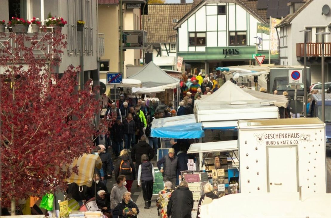 Das Angebot soll bunter werden - daher werden Aussteller für den Simmerather Markt gesucht.