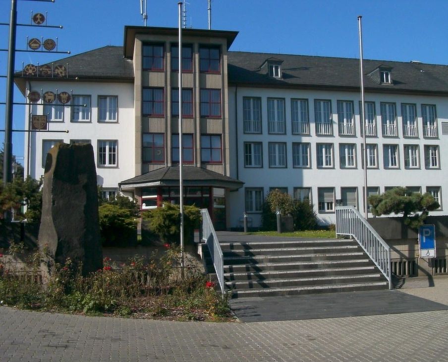 Wer Chef oder Chefin im Mayener Rathaus wird, entscheidet sich noch nicht am 26. April.