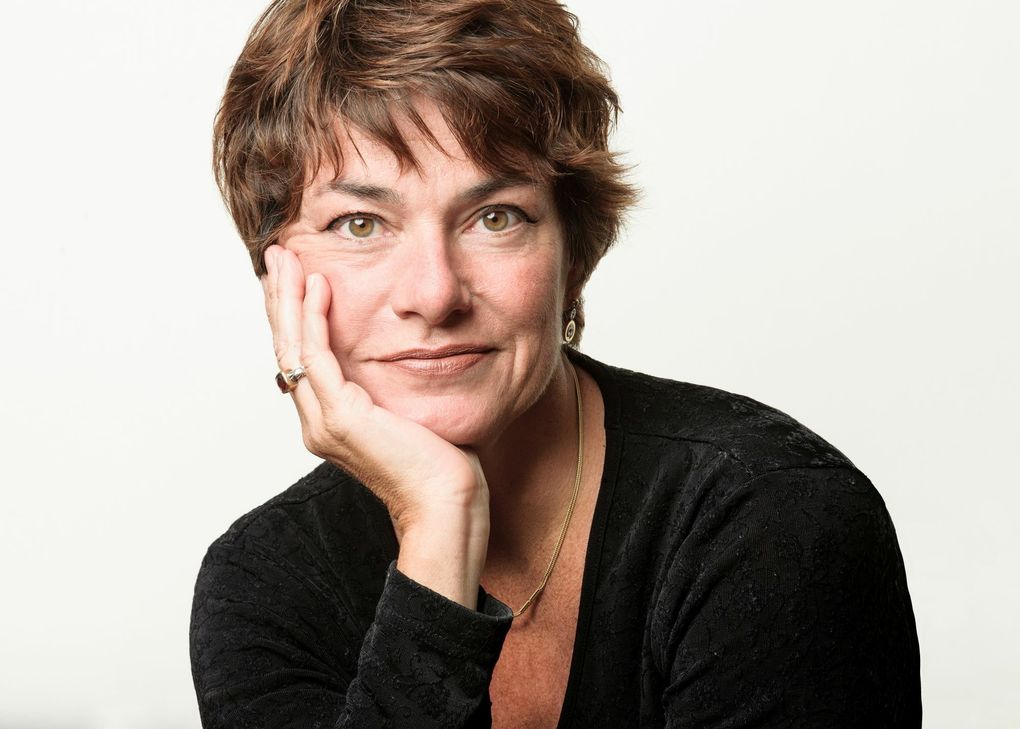 Das Herzstück des 1. Sinfoniekonzerts zur Eröffnung der Spielzeit bildet das Violinkonzert von György Ligeti mit der Solistin Isabelle Magnenat. Foto: Theater