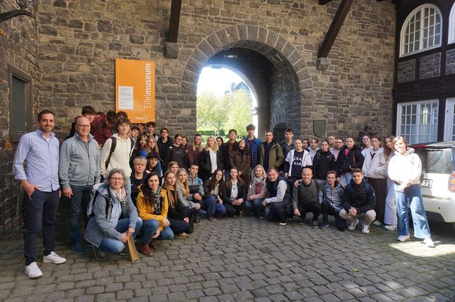 Die Begrüßung im Eifelmuseum war für die Schülerinnen und Schüler Teil einer aufregenden Woche in und um Mayen.