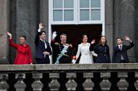 In der Welt der Royals zu Hause: Michael Begasse war live dabei, als die dänische Königsfamilie nach der Krönung von König Frederik auf den Balkon des Palastes trat.