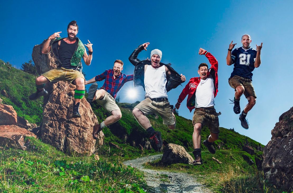 Auch Voxxclub sorgt am Hahn für Party-Stimmung.