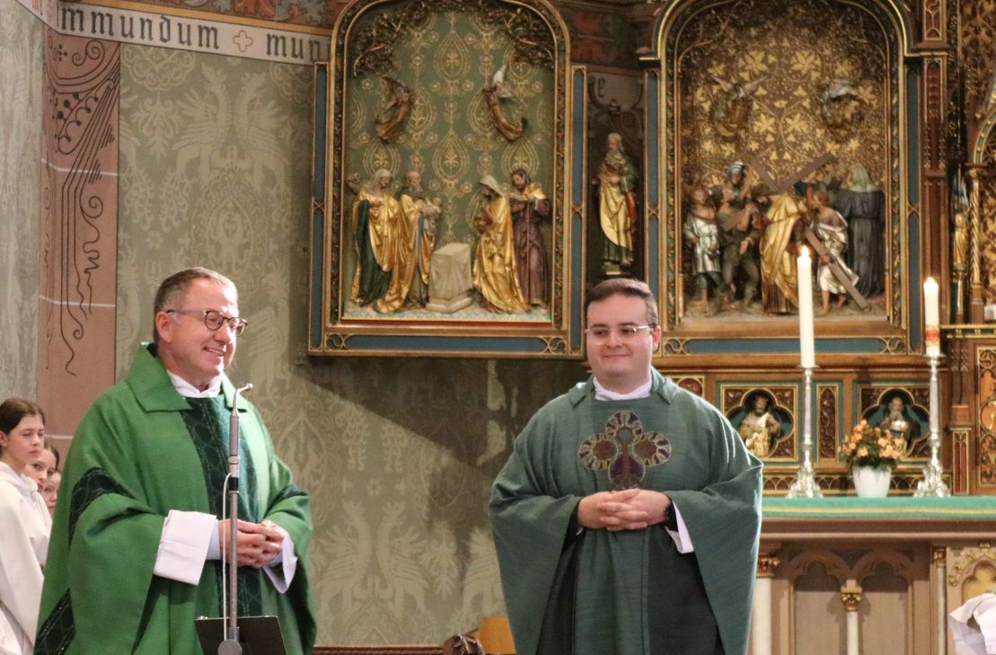 Diesmal stand die Messe ganz im Zeichen der Vorstellung des neuen Kaplans Adrian Sasmaz.