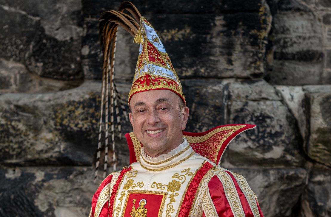 "Respekt und Toleranz - Trier kann's" lautet das Regentschaftsmotto des Trierer Stadtprinzen Thomas III. vom Heuschreck