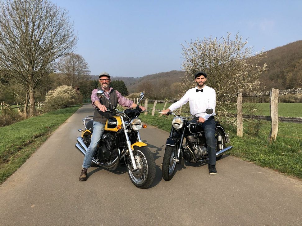 Wolfgang (v.li.) und Marvin Meyer wollen mit dem Team »Gentlemen der Eifel« Spenden für die Prostata-Krebsforschung sammeln. mn-Foto