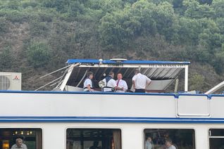 Ein Großeinsatz von Rettungskräften, Feuerwehr und Polizei läuft derzeit in Treis-Karden.