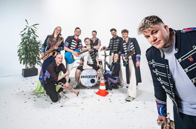 Druckluft (l.) und Miljö (r.) zeigen bei »Rursee live«, dass sie noch viel mehr als kölsche Karnevalstöne auf Lager haben.