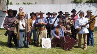 Die Schützen der Vorderladergruppe des Schützenvereins Mayen-Hausen.
