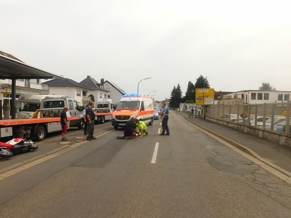 Auf der Sebastianstraße kam es am Donnerstagmittag zu einem Unfall, bei dem sich eine Rollerfahrerin schwer verletzte. Foto: Polizeiinspektion Bad Neuenahr-Ahrweiler