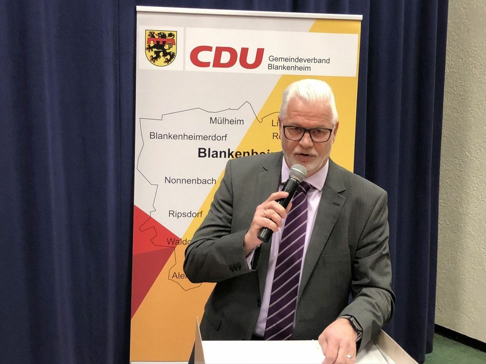 Nun also doch Klaus Peter Hohn, hier bei der Aufstellungsversammlung des CDU Gemeindeverbandes Blankenheim Anfang des Jahres in Lommersdorf. Damals war Hohn in einer geheimen Abstimmung gegen Marc Brust unterlegen, der seine Kandidatur zwischenzeitlich jedoch aus gesundheitlichen Gründen zurückgezogen hatte. mn-Foto